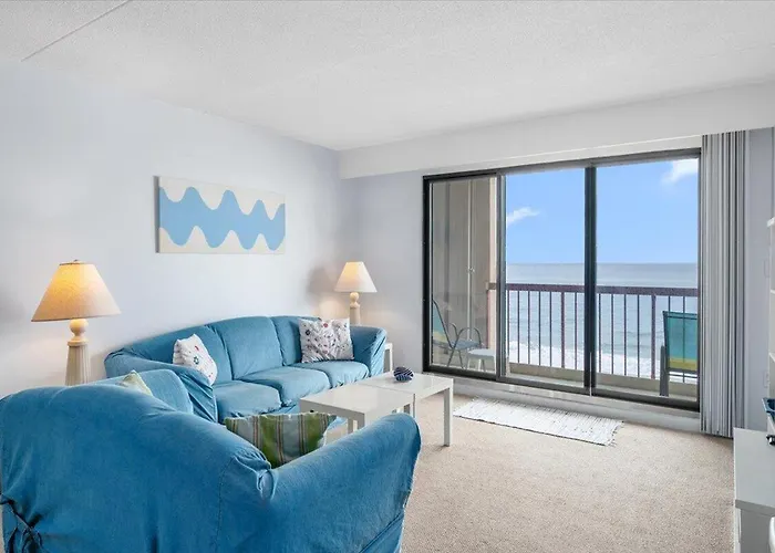 Holiday home Rainbow - Oceanfront 2 Bedroom With Outdoor Pool
