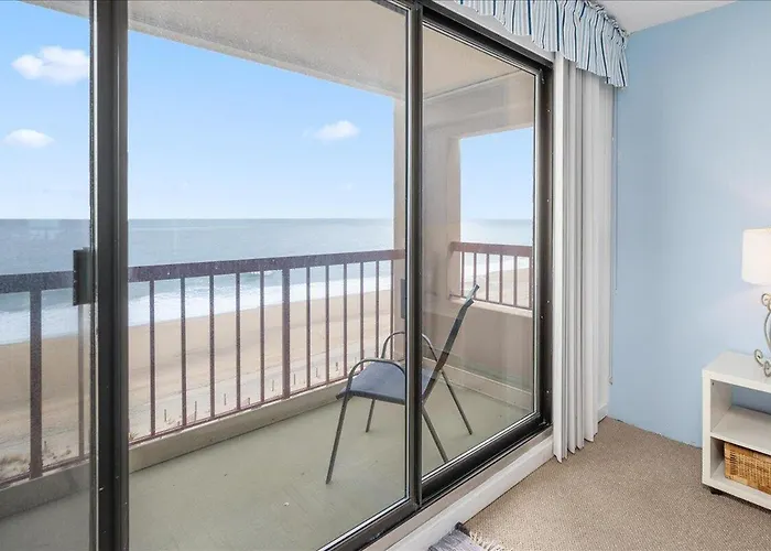 Holiday home Rainbow - Oceanfront 2 Bedroom With Outdoor Pool Ocean City