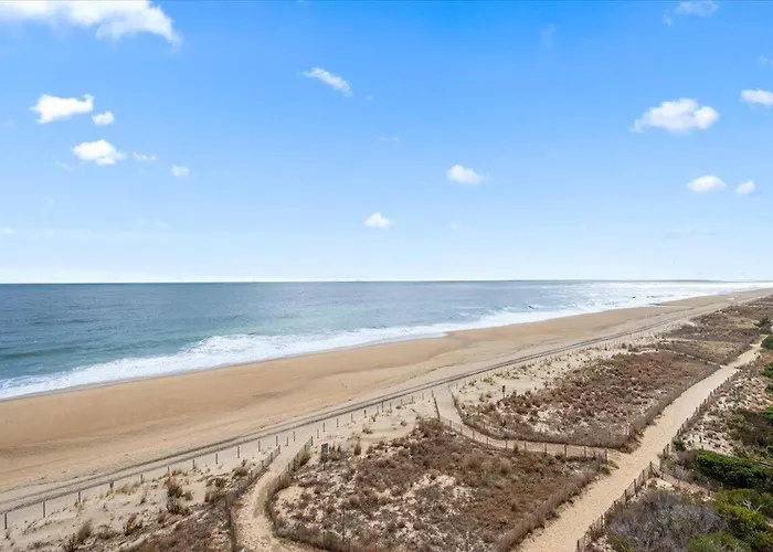 Holiday home Rainbow - Oceanfront 2 Bedroom With Outdoor Pool Ocean City