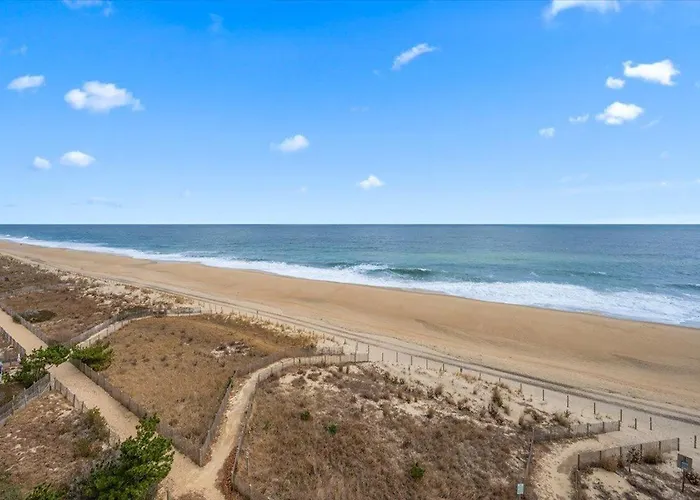 Rainbow - Oceanfront 2 Bedroom With Outdoor Pool Ocean City